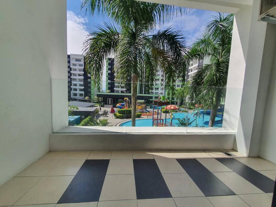 Manhattan Condo Ipoh With Water Park And Pool View Exterior foto